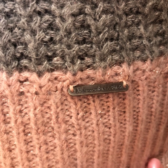 Abercrombie and Fitch Striped Sweater - Picture 4 of 8